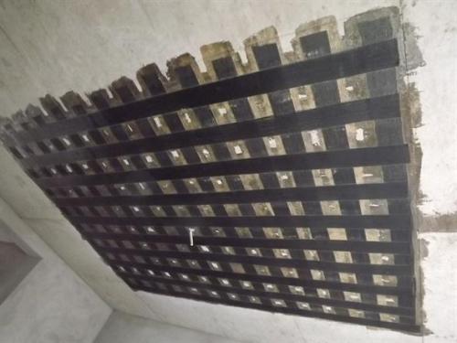 文殊镇楼板加固
